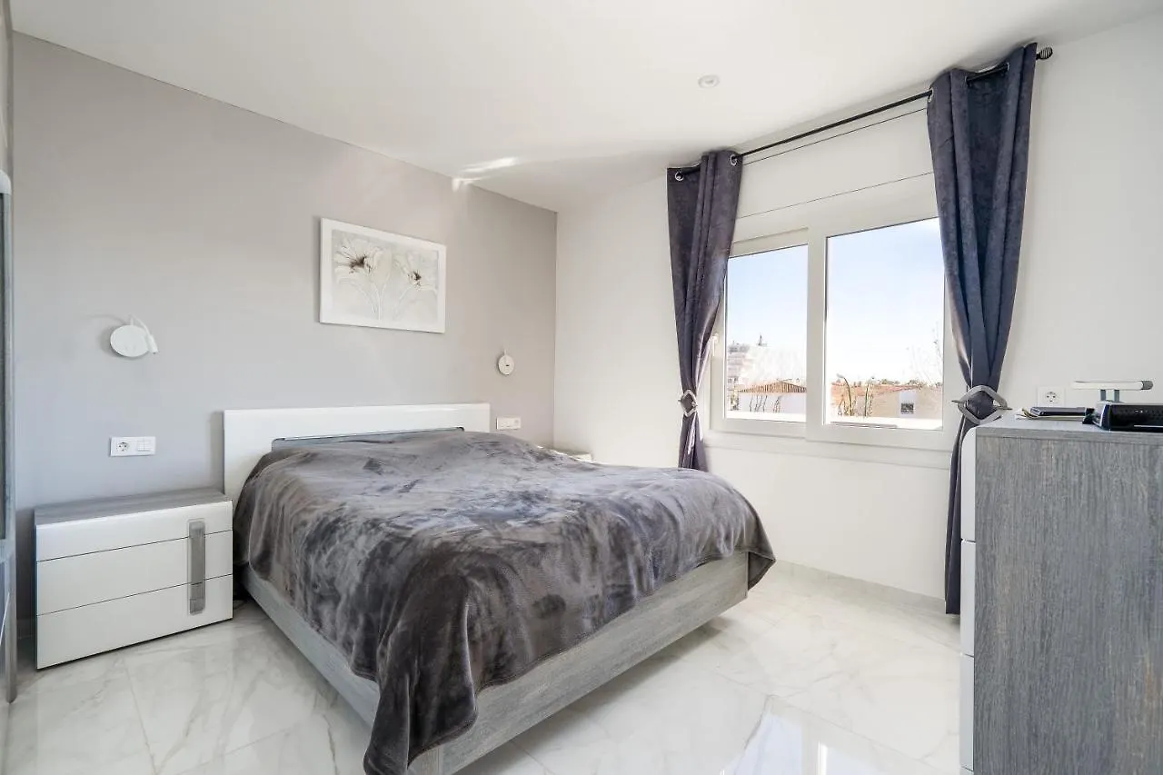 Welcs Apartamento 048 Emp Con Terraza Y Vistas Empuriabrava Apartment