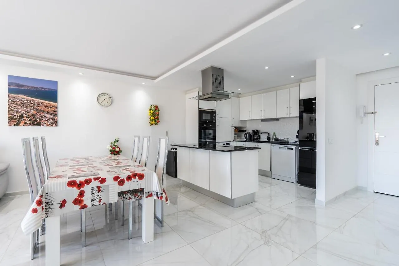 Welcs Apartamento 048 Emp Con Terraza Y Vistas Empuriabrava